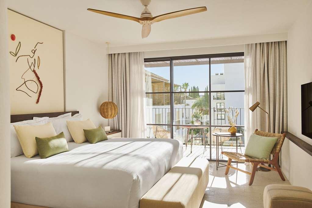 La Zambra Hotel By Hyatt Mijas Room photo