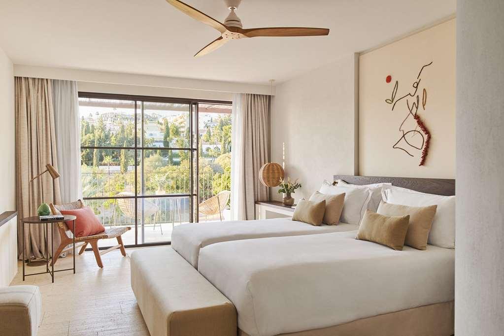 La Zambra Hotel By Hyatt Mijas Room photo